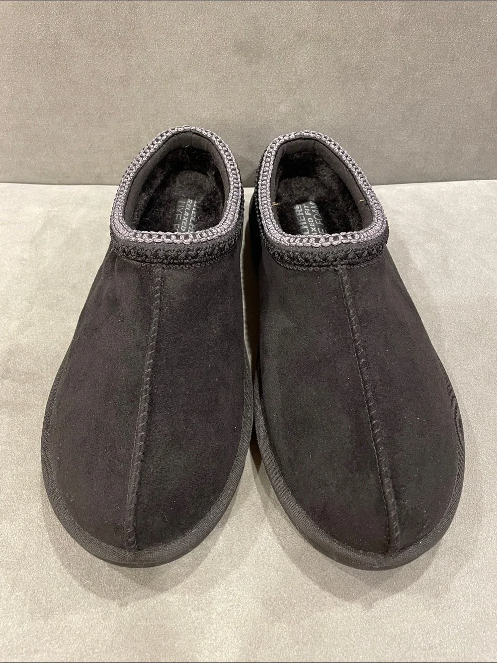 Skechers Black Faux-Suede Mule Slippers Renten Ulrich Mens 9 - Women’s 10.5